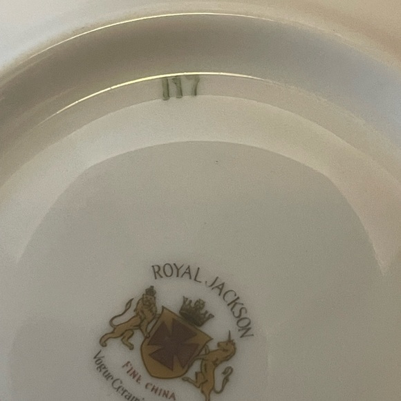 Vintage 1940’s Royal Jackson Emarld Ivy Saucer (11 available) - Picture 6 of 7